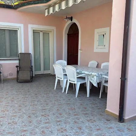 Spacious In With Sea View 95 M² Apartament Maratea