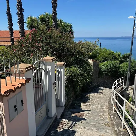 Apartament Spacious In With Sea View 95 M² Maratea