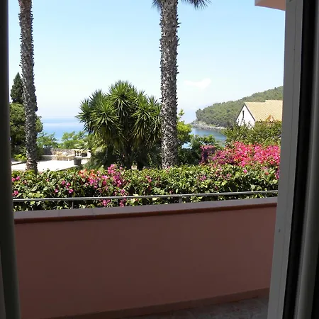 Apartament Spacious In With Sea View 95 M²