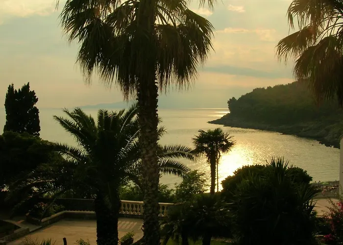 Spacious In With Sea View 95 M² شقة